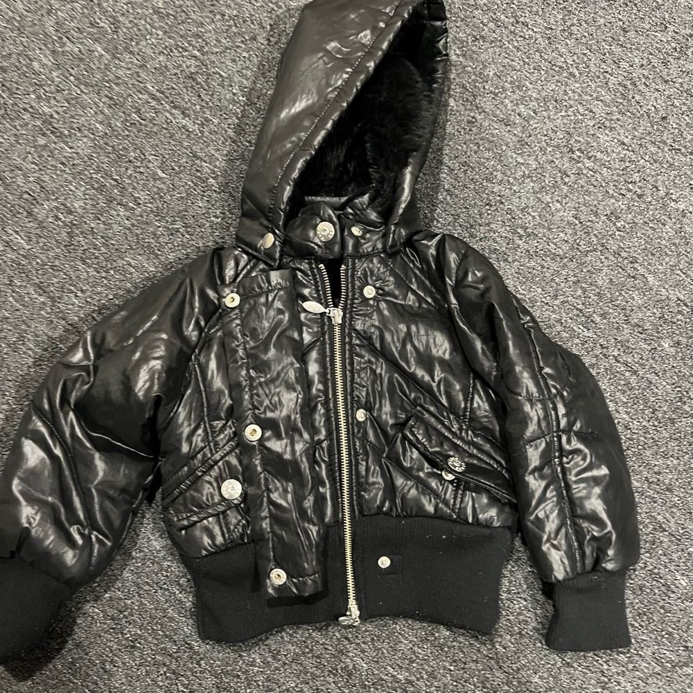Paris Blues Black Puffer Jacket with Hooded Design and Glossy Finish size 5
